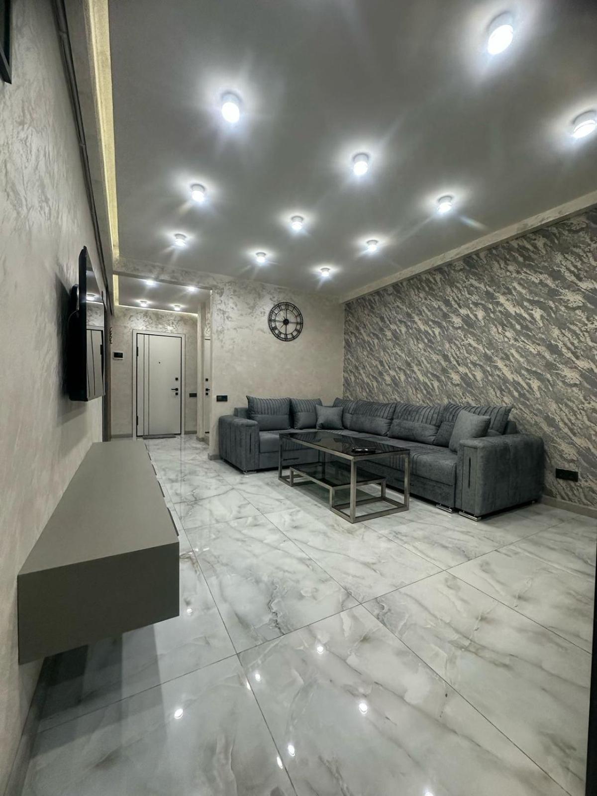 יירבאן Luxuary Spacious 1Bedroom Apt,Centre מראה חיצוני תמונה
