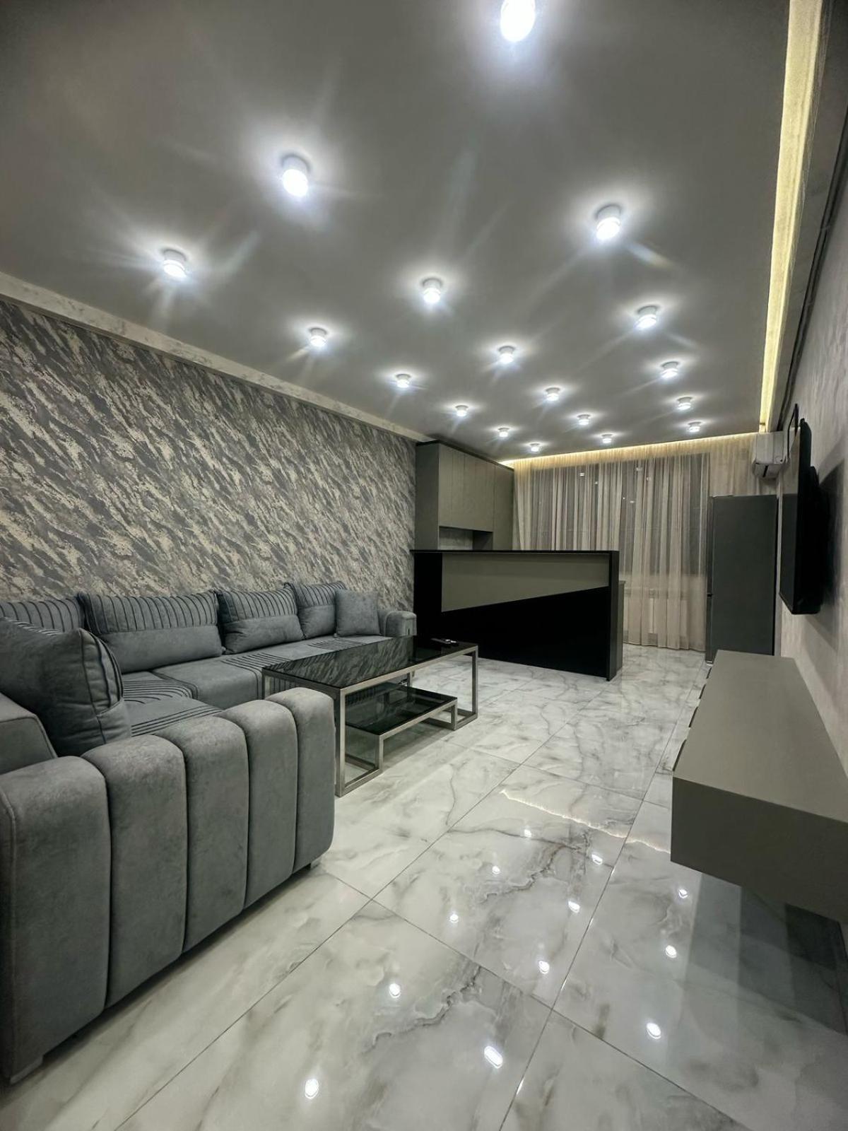 יירבאן Luxuary Spacious 1Bedroom Apt,Centre מראה חיצוני תמונה