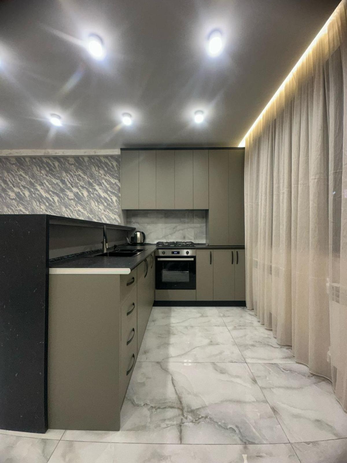 יירבאן Luxuary Spacious 1Bedroom Apt,Centre מראה חיצוני תמונה